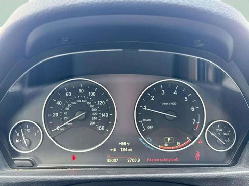 Used 2018 BMW 320i xDrive Sedan w/ Convenience Package image 22