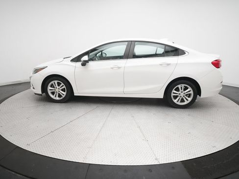 Used 2017 Chevrolet Cruze LT w/ Convenience Package FWD image 23