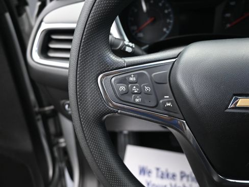 Used 2021 Chevrolet Equinox LS w/ LS Convenience Package FWD image 13