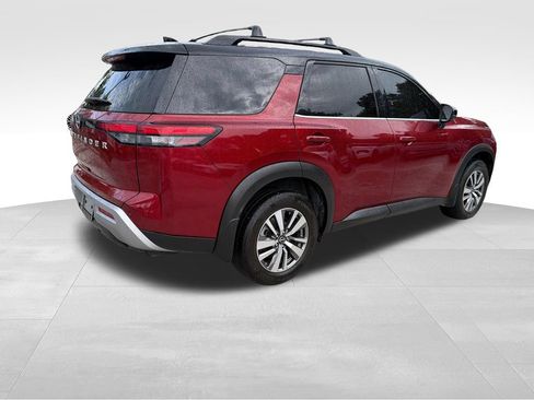 Used 2022 Nissan Pathfinder SL FWD image 8