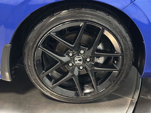 Certified 2024 Honda Civic Sport image 17