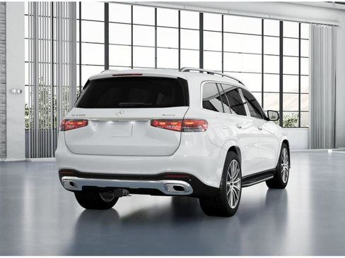 New 2026 Mercedes-Benz GLS 580 4MATIC image 22