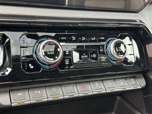 New 2026 GMC Sierra 1500 AT4X w/ AT4X AEV Edition image 13