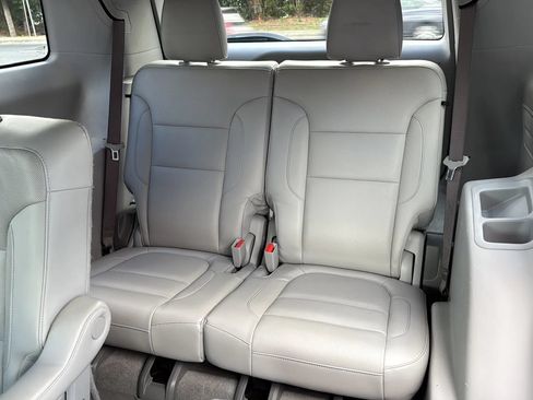 Used 2018 GMC Acadia SLT AWD/4WD image 20
