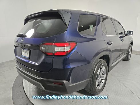 Certified 2024 Honda Pilot EX-L image 6
