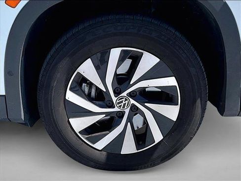 Used 2025 Volkswagen Tiguan S AWD/4WD image 10