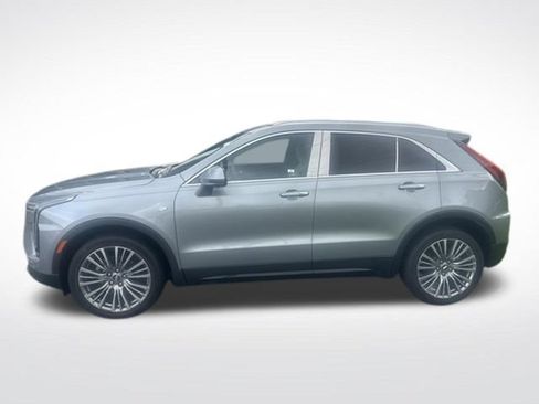 Used 2025 Cadillac XT4 Premium Luxury w/ Technology Package AWD/4WD image 1