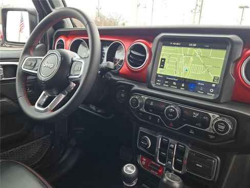 Certified 2023 Jeep Gladiator Rubicon w/ Trailer Tow Package image 8