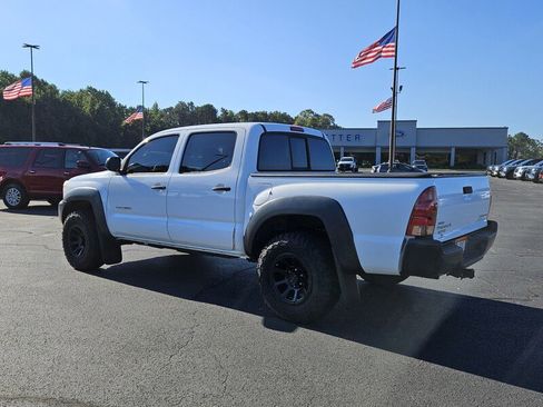 Used 2015 Toyota Tacoma PreRunner image 8