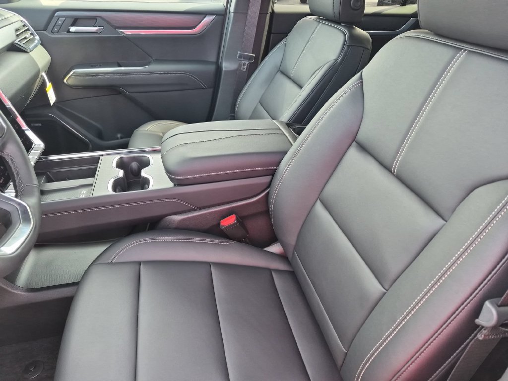 New 2027 GMC Acadia Elevation w/ Elevation Premium Package AWD/4WD image 14
