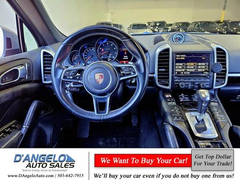 Used 2016 Porsche Cayenne image 20