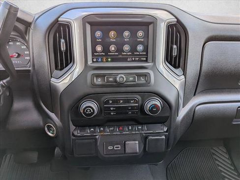 Used 2024 Chevrolet Silverado 1500 Custom image 14