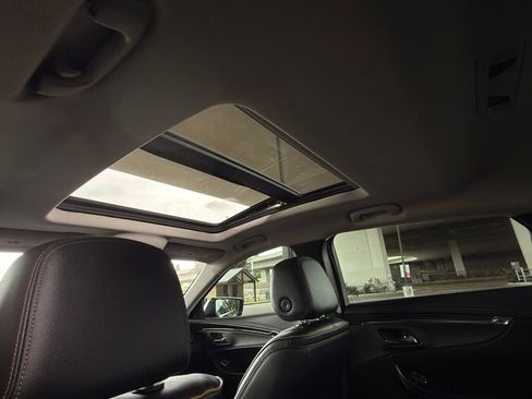 Used 2019 Chevrolet Impala Premier FWD image 48