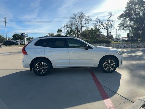 Used 2026 Volvo XC60 B5 Core AWD/4WD image 7