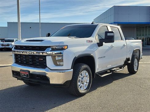 Used 2021 Chevrolet Silverado 2500 LT w/ Z71 Off-Road Package image 5