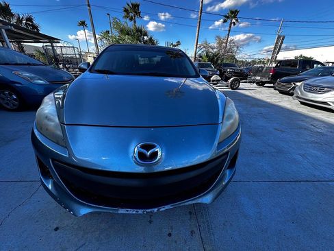 Used 2013 MAZDA MAZDA3 i SV image 1