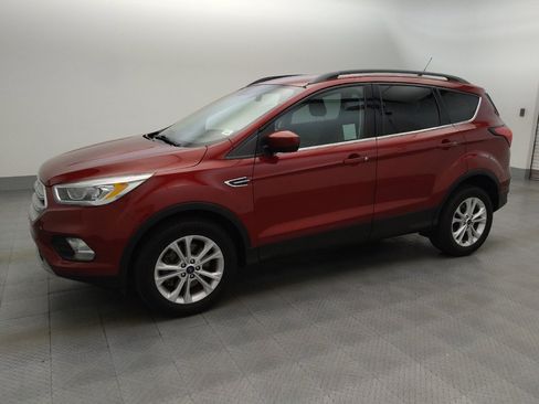 Used 2019 Ford Escape SEL AWD/4WD image 2