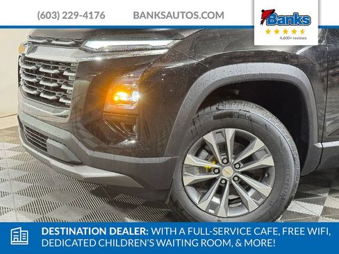 New 2026 Chevrolet Equinox LT w/ Convenience Package II AWD/4WD image 3