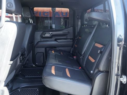 Used 2022 GMC Sierra 1500 AT4 w/ AT4 Preferred Package AWD/4WD image 37