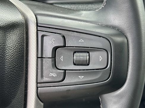 Used 2024 GMC Yukon XL Denali AWD/4WD image 30