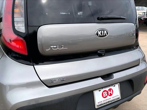 Used 2019 Kia Soul image 26