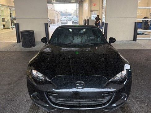 Used 2023 MAZDA MX-5 Miata Grand Touring image 2