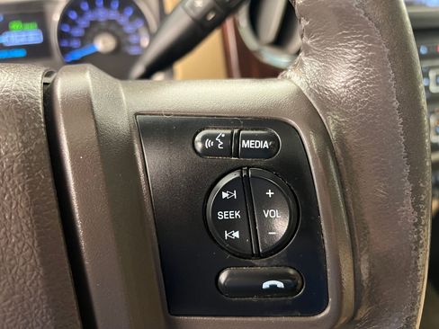 Used 2016 Ford F250 Lariat w/ Chrome Package image 24