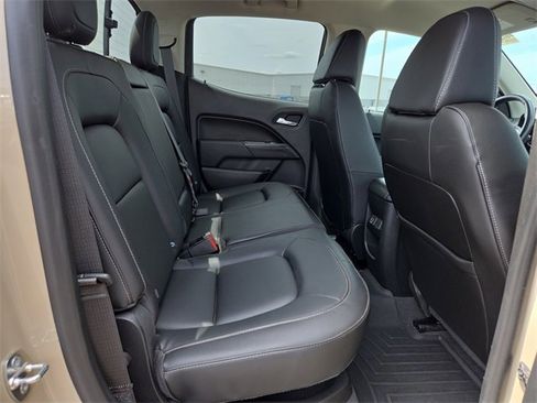 Used 2022 Chevrolet Colorado ZR2 image 14