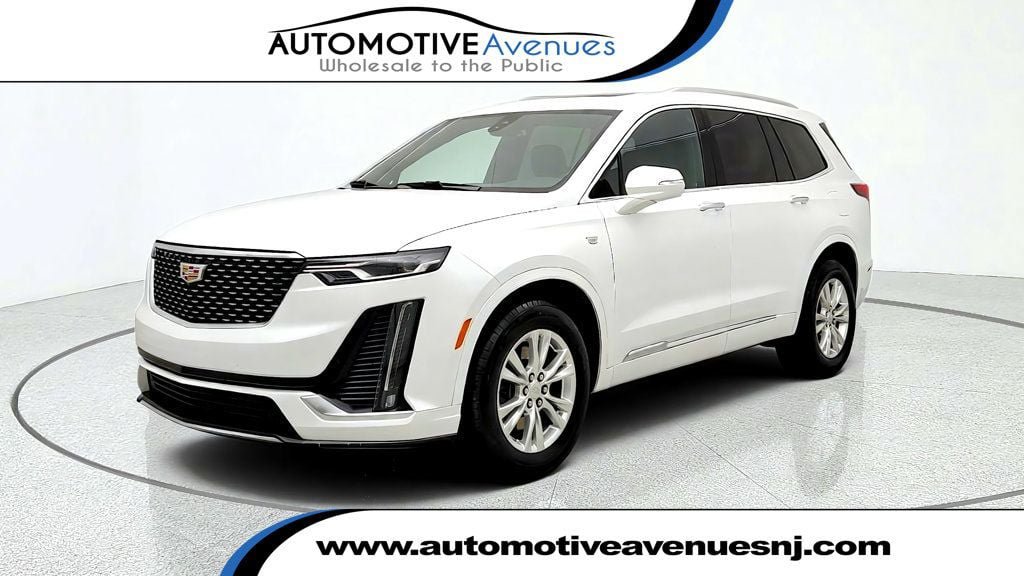 Used 2024 Cadillac XT6 Luxury FWD image 1