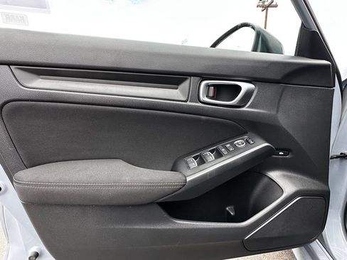 Used 2023 Honda Civic Sport image 22