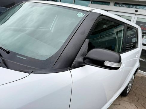 Used 2008 Scion xB FWD image 33