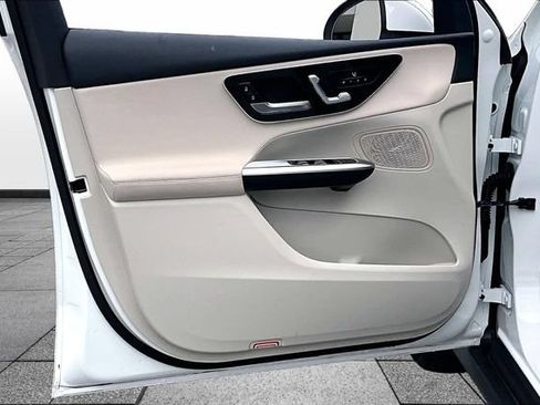 Certified 2026 Mercedes-Benz GLC 300 4MATIC image 23