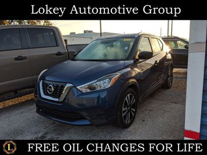 Certified 2019 Nissan Kicks SV