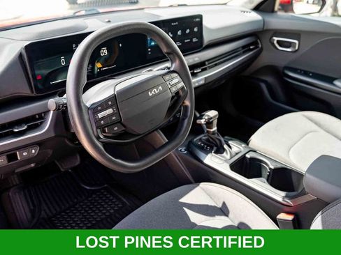 Used 2025 Kia K4 FWD image 10