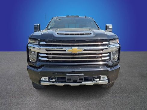 Used 2023 Chevrolet Silverado 3500 High Country image 2