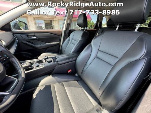Used 2023 Nissan Rogue SV w/ SV Premium B Package AWD/4WD image 11