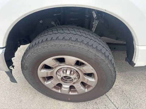 Used 2024 Ford F250 Lariat w/ Lariat Ultimate Package AWD/4WD image 12
