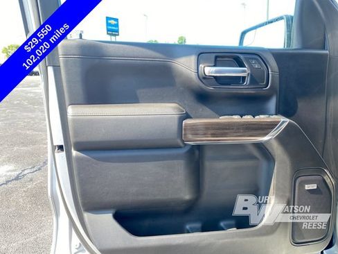 Used 2021 Chevrolet Silverado 1500 LT Trail Boss w/ Convenience Package II AWD/4WD image 11
