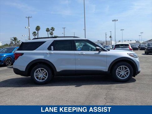 New 2026 Ford Explorer Active image 6