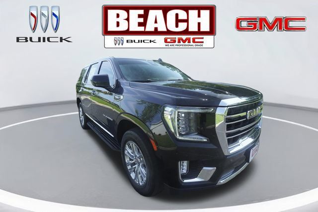 Used 2023 GMC Yukon SLT AWD/4WD image 1