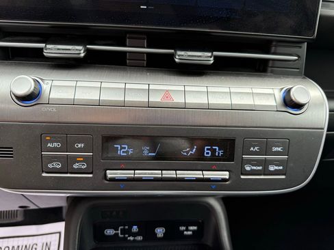 Certified 2024 Hyundai Kona SEL image 19