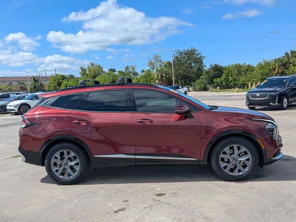 Used 2024 Kia Sportage SX FWD image 9