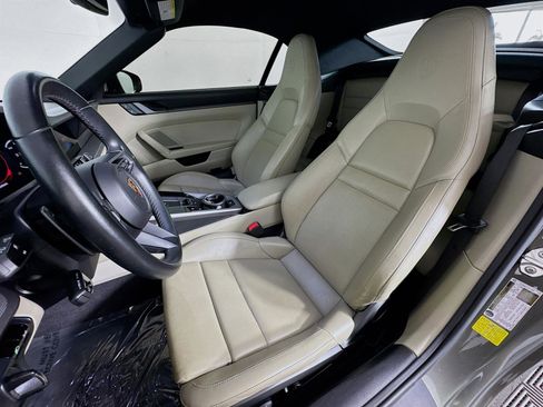 Used 2020 Porsche 911 Carrera image 11