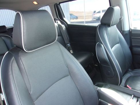 Used 2022 Honda Odyssey Elite image 10