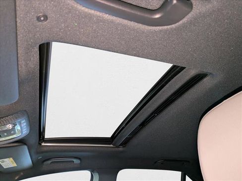 New 2026 Mercedes-Benz GLE 450 4MATIC image 17