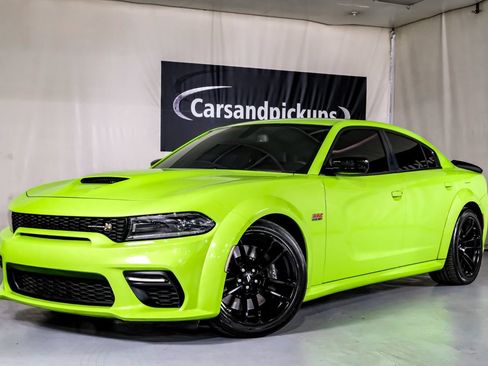 Used 2023 Dodge Charger Scat Pack RWD image 4