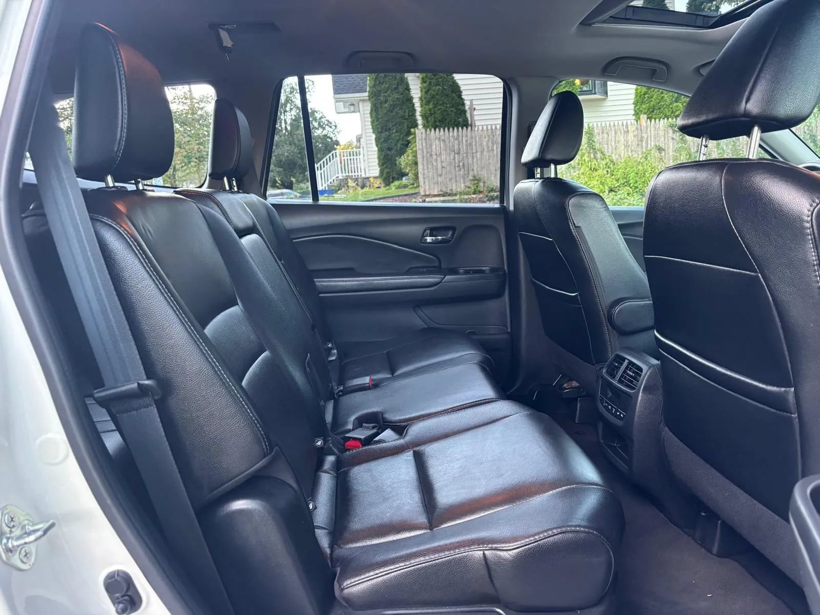 Used 2017 Honda Pilot EX-L image 27