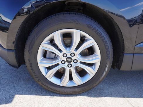 Certified 2023 Ford Edge Titanium image 29