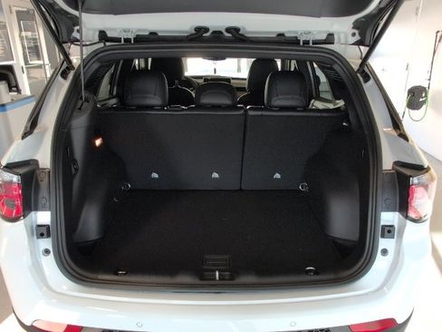 New 2026 Jeep Compass Trailhawk w/ Trailer Tow Group image 27