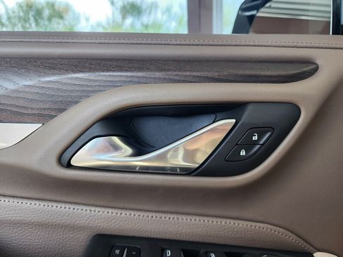 Used 2023 GMC Yukon Denali w/ LPO, Floor Liner Package RWD image 26